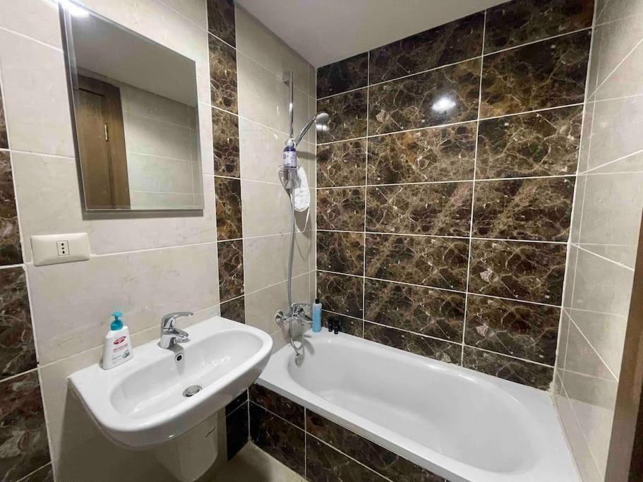 Entire Duplex For A Lovely Vacation In Nyoum New Holiday home *